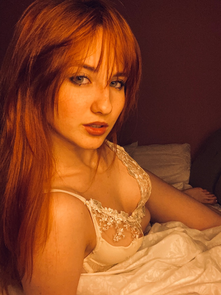 A playful frame from Nata — online in Damascus